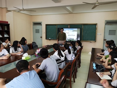 教科院開(kāi)展“減壓抗挫 約納自我”5·25心理健康月系列活動(dòng)，助力師生心理成長(zhǎng)